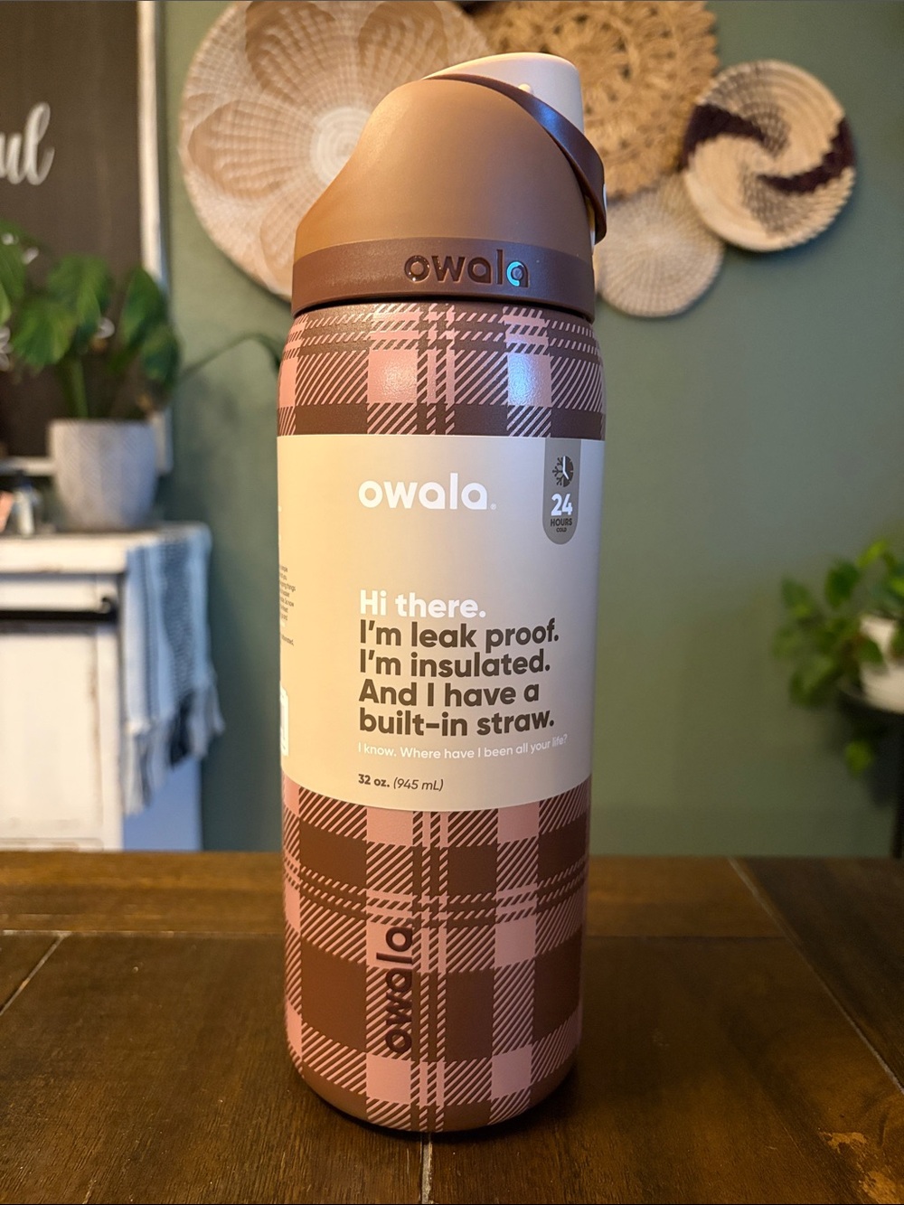 Owala 32oz FreeSip Stainless Steel Water Bottle in Plaid And Simple!